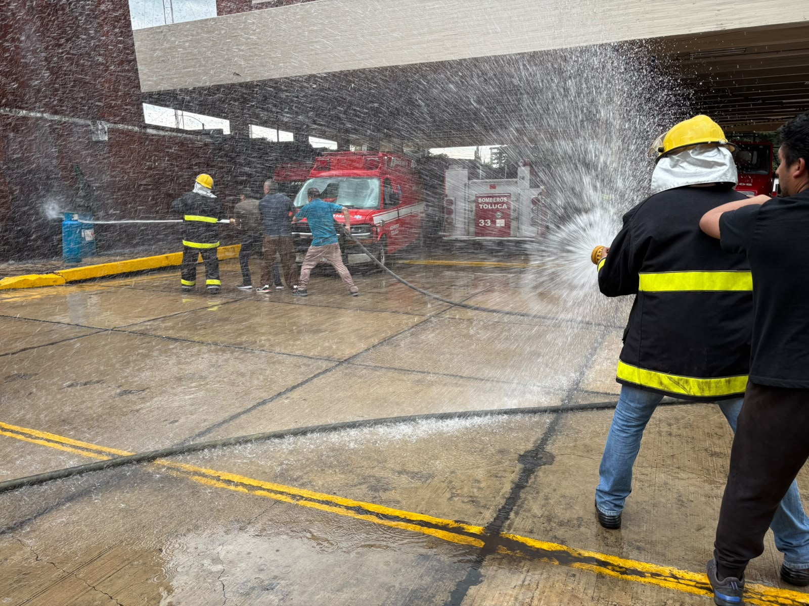 Curso de combate contra Incendios para Industria en Toluca