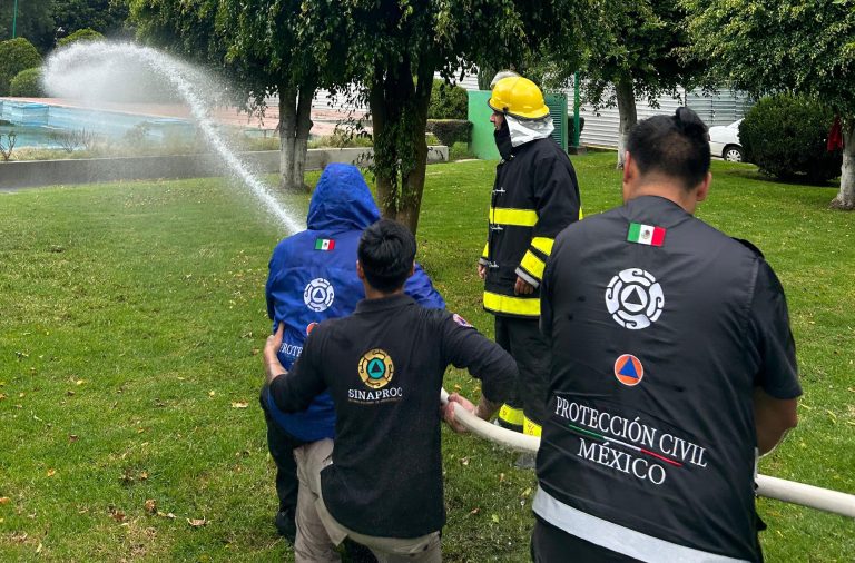 Lee más sobre el artículo Uso y manejo de hidrantes contra incendios: práctica, normatividad y seguridad desde el campo